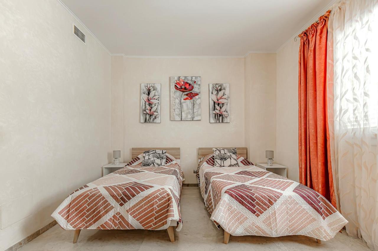 Spacious Ocean View Family Townhouse Puerto de Santiago  Exterior photo